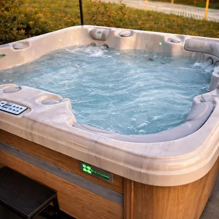 Nature Village - Ephelia N°29 - 4 Personnes Avec Jacuzzi Bullange