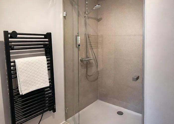 Nature Village - Ephelia N°29 - 4 Personnes Avec Jacuzzi * Bullange