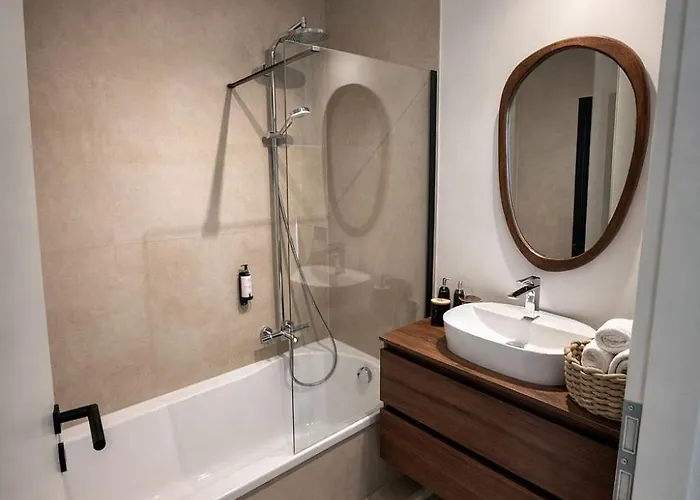 Nature Village - Ephelia N°29 - 4 Personnes Avec Jacuzzi Jaktstuga