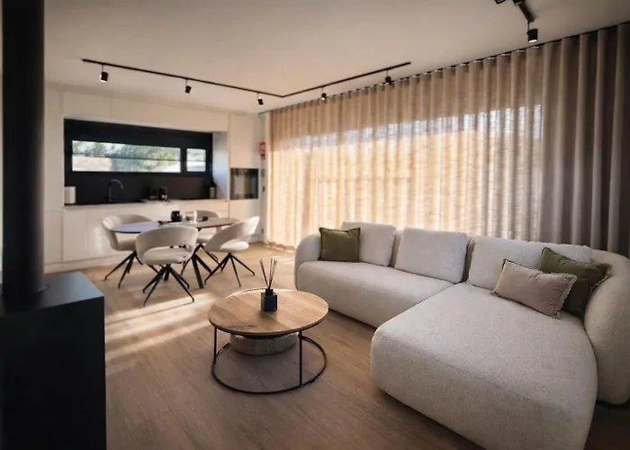 Nature Village - Ephelia N°29 - 4 Personnes Avec Jacuzzi Jaktstuga Bullange